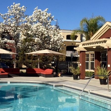 Global Luxury Suites In Cupertino Εξωτερικό φωτογραφία