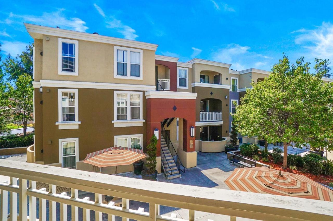 Global Luxury Suites In Cupertino Εξωτερικό φωτογραφία