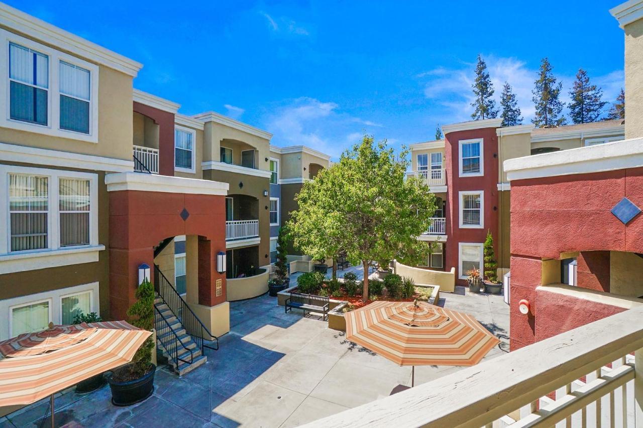 Global Luxury Suites In Cupertino Εξωτερικό φωτογραφία